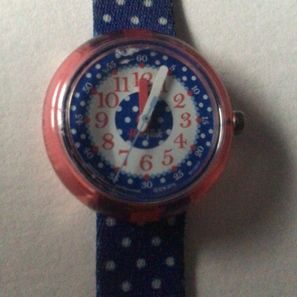 Vintage  Collectible Flik Flak Blue Crumble Kid’s Watch with Polka Dot Strap - Picture 4 of 6
